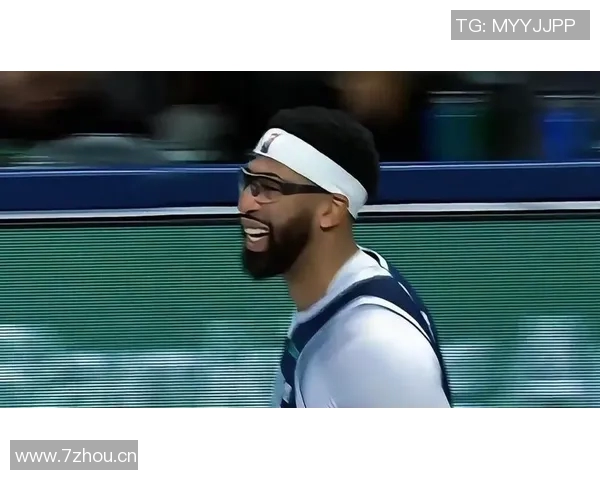 浓眉称赞弗拉格隔扣马穆精彩绝伦期待反复回味这一经典瞬间 浓眉称赞弗拉格隔扣马穆精彩绝伦期待反复回味这一经典瞬间