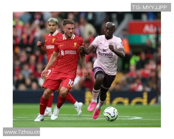 电讯报:科洛穆阿尼佩戴定制面具训练能否出战阿森纳仍未确定 电讯报:科洛穆阿尼佩戴定制面具训练能否出战阿森纳仍未确定