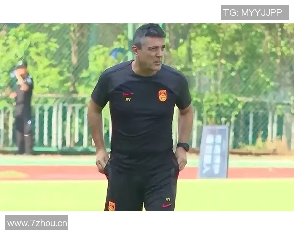 U22国足阵型公布442战术布局蒯纪闻朱鹏宇锋线搭档毛伟杰出任右前卫 U22国足阵型公布442战术布局蒯纪闻朱鹏宇锋线搭档毛伟杰出任右前卫