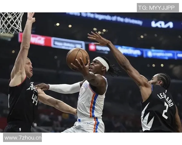 快船首胜NBA杯压哨绝杀比尔与小卡激情庆祝瞬间回顾