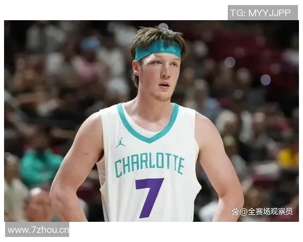 克尼佩尔表现出色4号秀三分球5投全中助球队赢得胜利