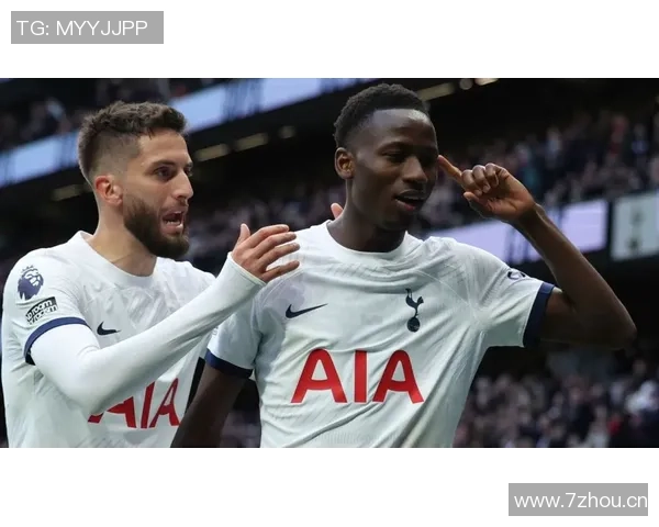 德天空报道德罗加盟巴黎协议已达成恩里克与纳赛尔成功说服年轻球员